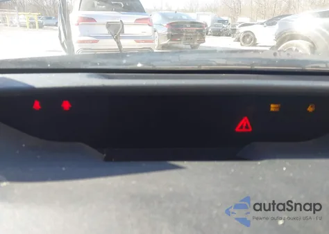 2004 Toyota Prius z USA, uszkodzony, nr VIN JTDKB20UX40018352